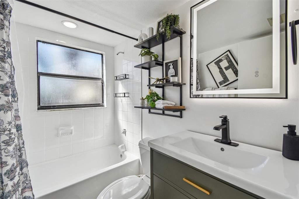 В аренду: $3,850 (3 спален, 2 ванн, 2110 Квадратных фут)