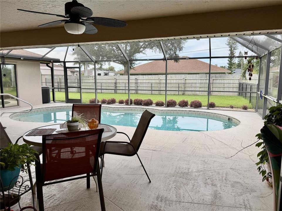 For Sale: $460,000 (3 beds, 2 baths, 2347 Square Feet)
