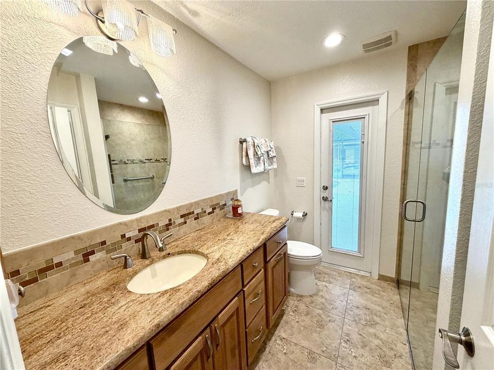 For Sale: $460,000 (3 beds, 2 baths, 2347 Square Feet)