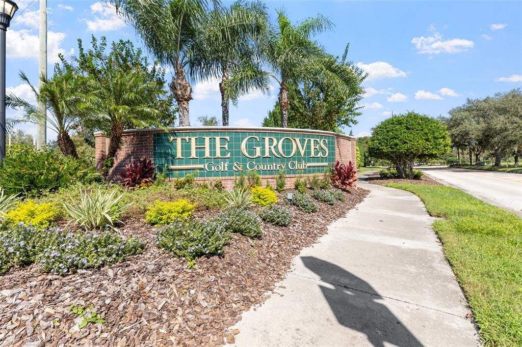 For Sale: $334,900 (3 beds, 2 baths, 1718 Square Feet)