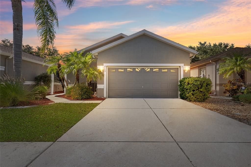 For Sale: $334,900 (3 beds, 2 baths, 1718 Square Feet)