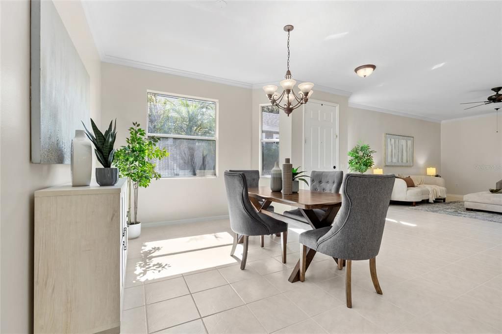 For Sale: $334,900 (3 beds, 2 baths, 1718 Square Feet)