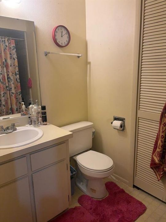 For Sale: $235,000 (3 beds, 2 baths, 1200 Square Feet)