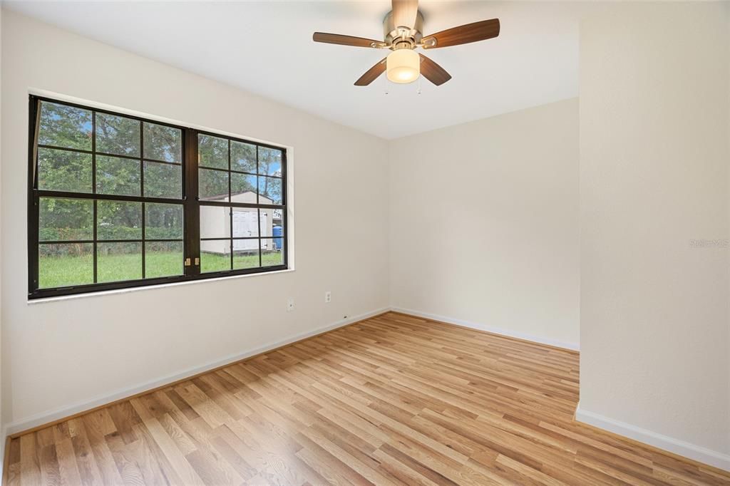 For Sale: $289,000 (3 beds, 2 baths, 1665 Square Feet)