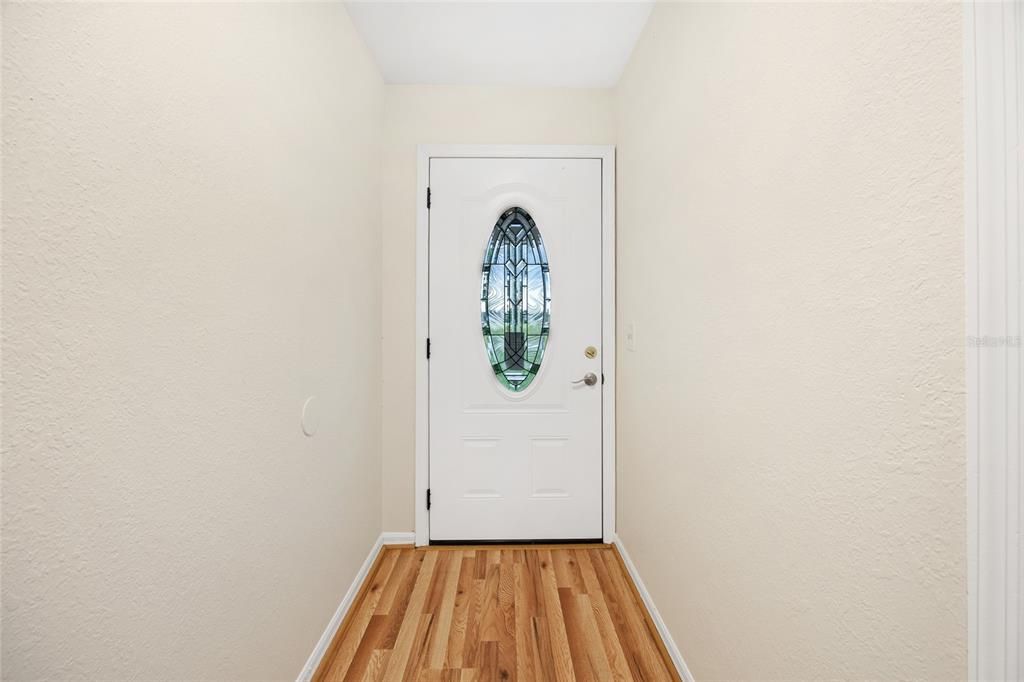 For Sale: $289,000 (3 beds, 2 baths, 1665 Square Feet)