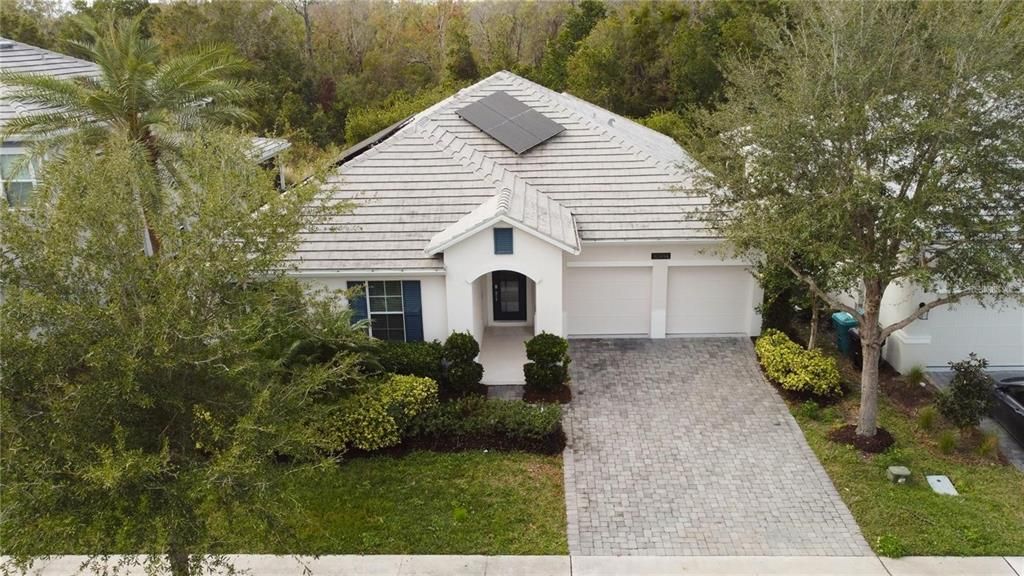 En Venta: $820,000 (4 camas, 2 baños, 2385 Pies cuadrados)
