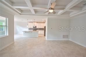 En Venta: $820,000 (4 camas, 2 baños, 2385 Pies cuadrados)