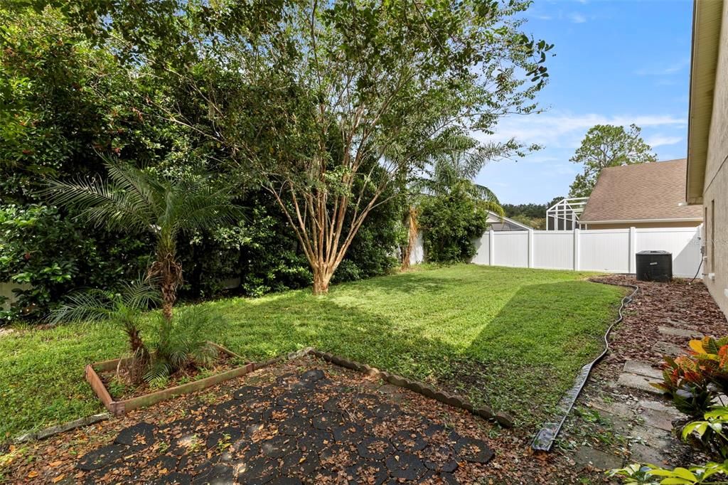 Под контрактом: $2,450 (3 спален, 2 ванн, 1839 Квадратных фут)