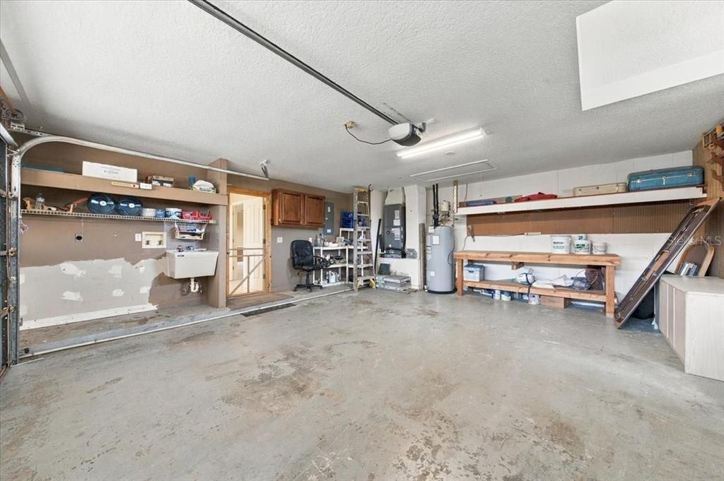 На продажу: $465,000 (3 спален, 2 ванн, 2077 Квадратных фут)