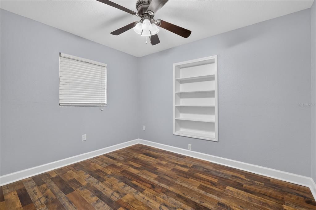 For Sale: $439,000 (3 beds, 2 baths, 1808 Square Feet)