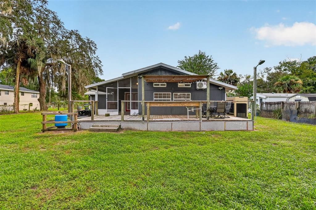 For Sale: $439,000 (3 beds, 2 baths, 1808 Square Feet)