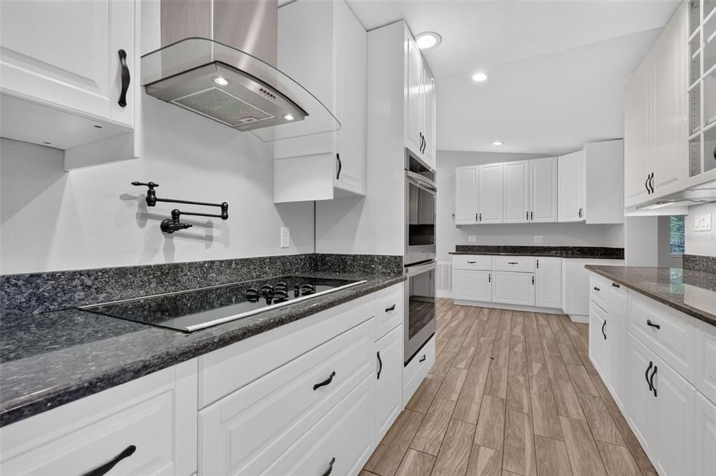 For Sale: $439,000 (3 beds, 2 baths, 1808 Square Feet)