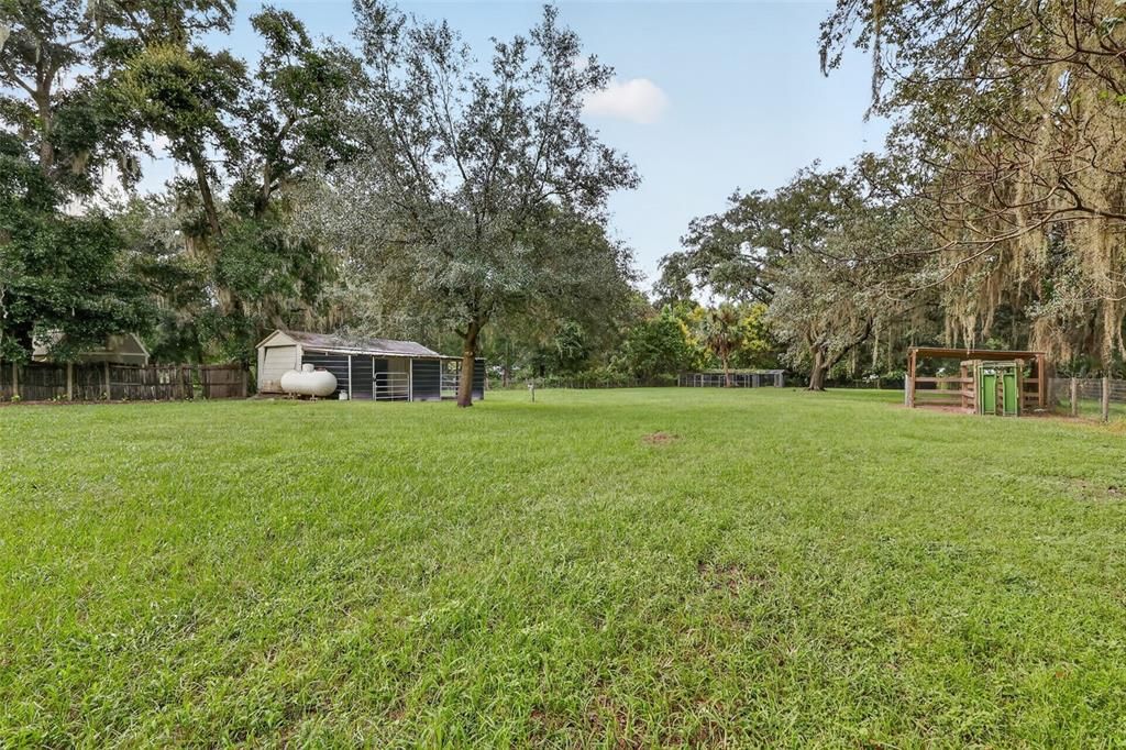 For Sale: $439,000 (3 beds, 2 baths, 1808 Square Feet)
