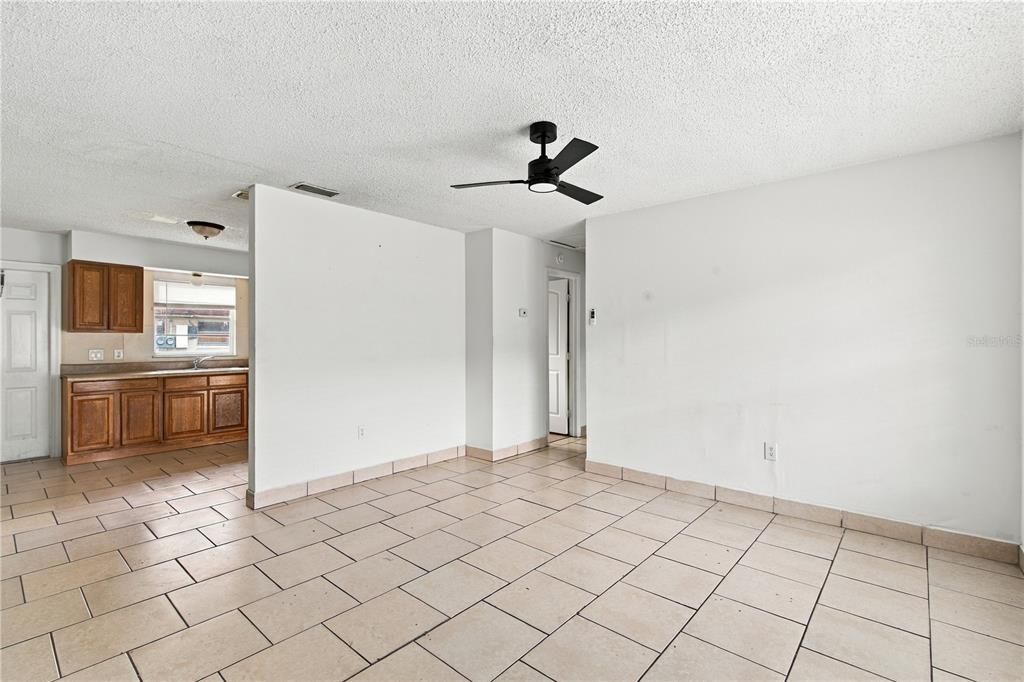 For Sale: $289,900 (4 beds, 0 baths, 1820 Square Feet)