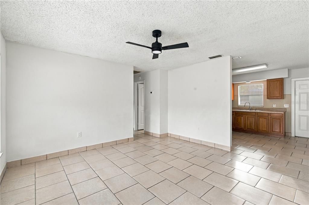For Sale: $289,900 (4 beds, 0 baths, 1820 Square Feet)