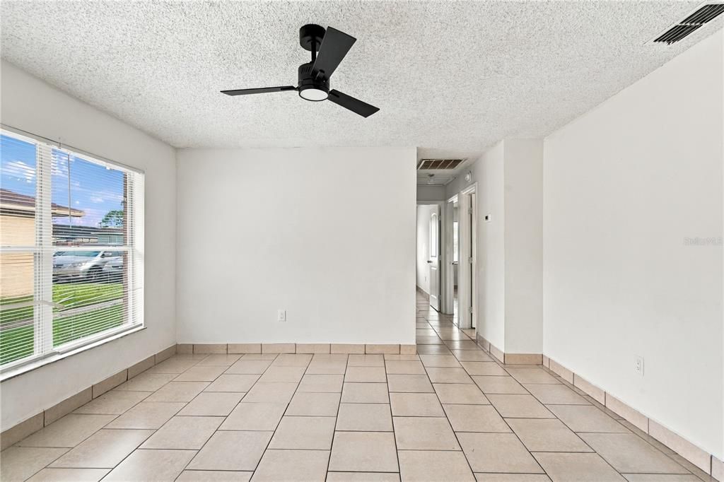 For Sale: $289,900 (4 beds, 0 baths, 1820 Square Feet)