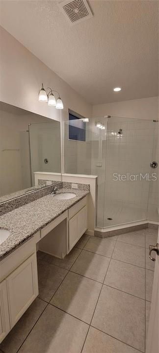 На продажу: $479,000 (6 спален, 3 ванн, 3279 Квадратных фут)