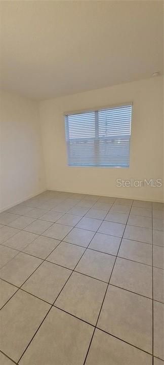 На продажу: $479,000 (6 спален, 3 ванн, 3279 Квадратных фут)