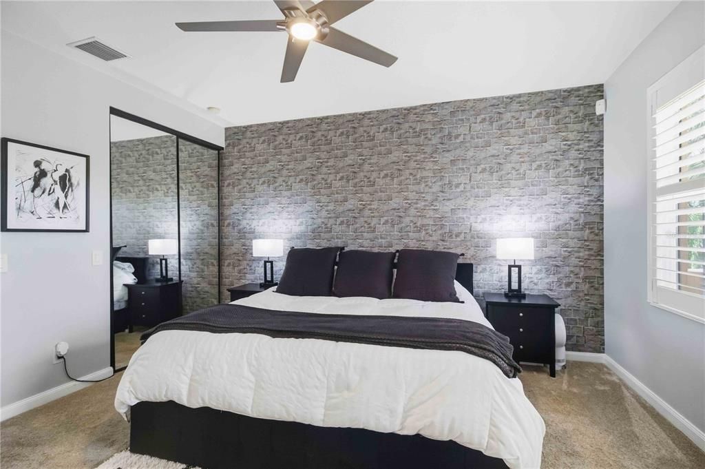 For Sale: $410,000 (3 beds, 2 baths, 1673 Square Feet)