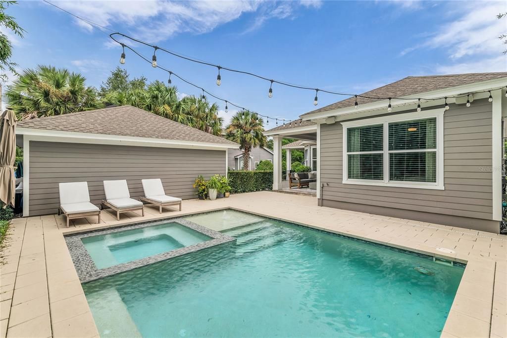 En Venta: $1,295,000 (5 camas, 4 baños, 2839 Pies cuadrados)