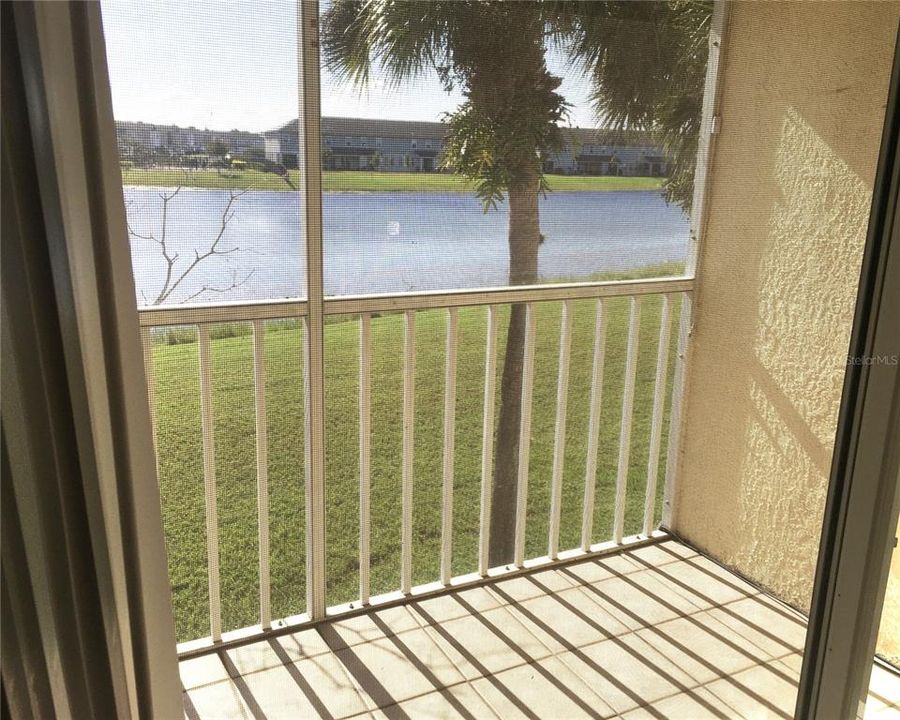 For Rent: $1,750 (2 beds, 2 baths, 1013 Square Feet)