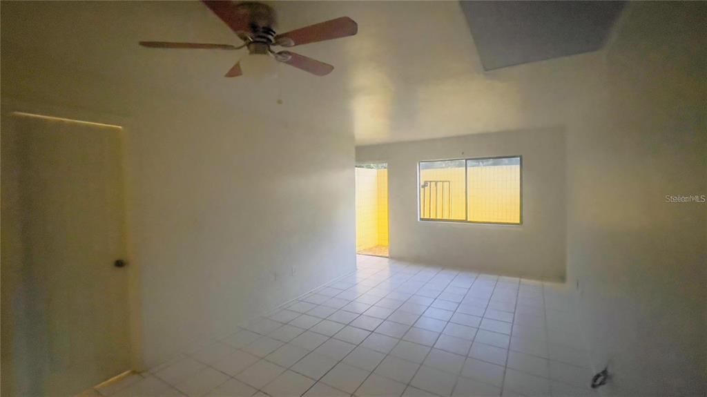 En Venta: $445,000 (8 camas, 0 baños, 3600 Pies cuadrados)