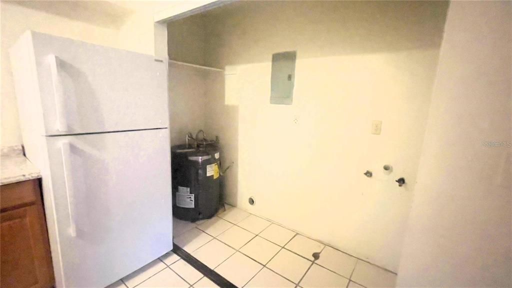 En Venta: $445,000 (8 camas, 0 baños, 3600 Pies cuadrados)