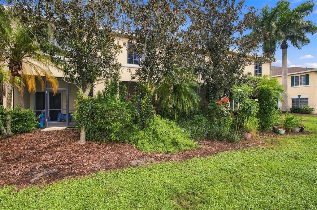 En Venta: $229,900 (2 camas, 2 baños, 1429 Pies cuadrados)