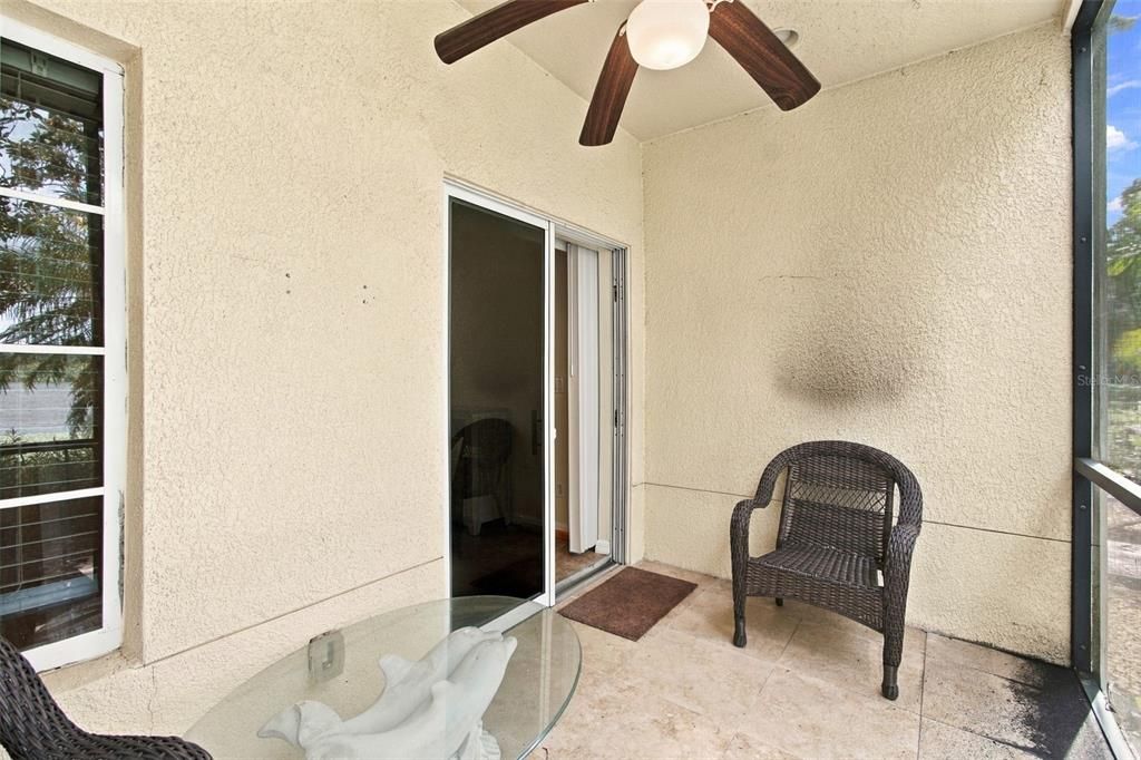 En Venta: $229,900 (2 camas, 2 baños, 1429 Pies cuadrados)