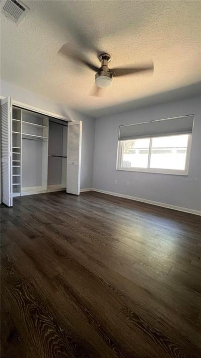 Active With Contract: $3,800 (3 beds, 2 baths, 1936 Square Feet)