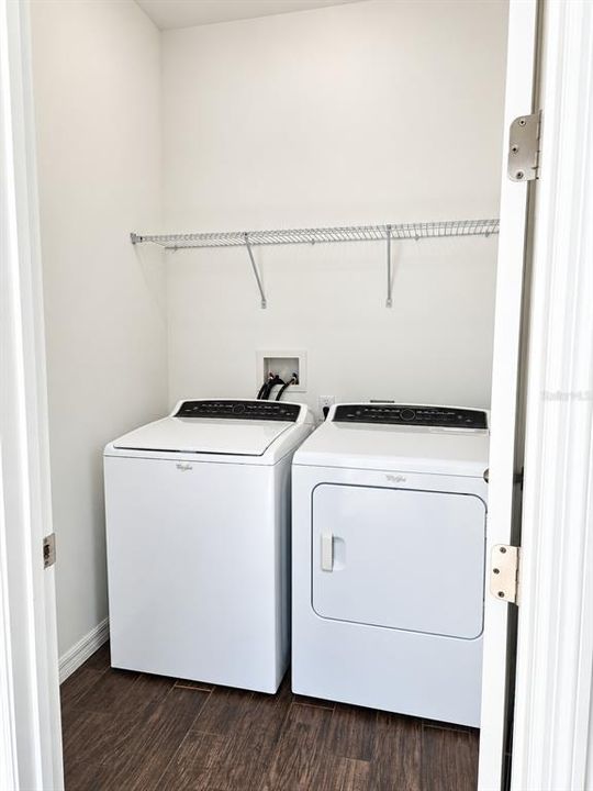 For Rent: $2,800 (3 beds, 2 baths, 1584 Square Feet)