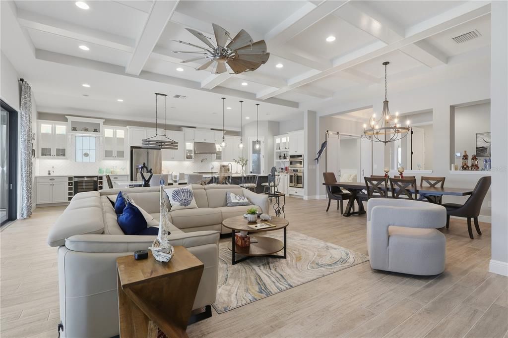 For Sale: $999,900 (5 beds, 4 baths, 3243 Square Feet)