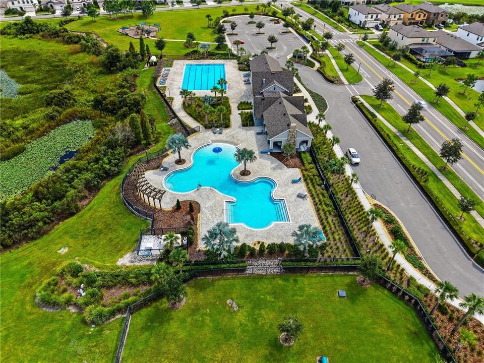 For Sale: $999,900 (5 beds, 4 baths, 3243 Square Feet)