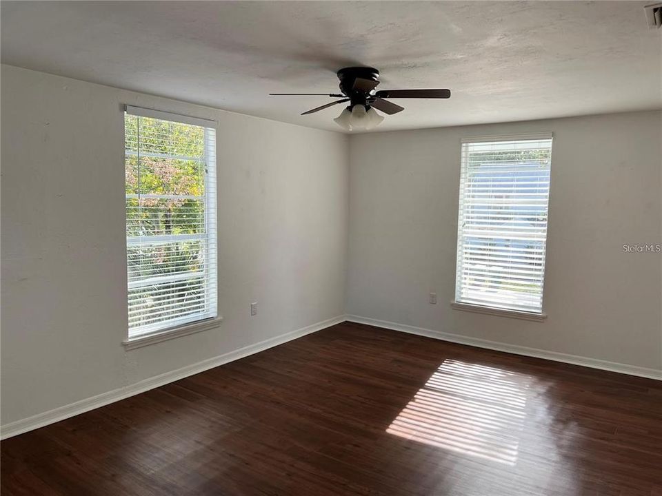 For Rent: $1,200 (1 beds, 1 baths, 603 Square Feet)