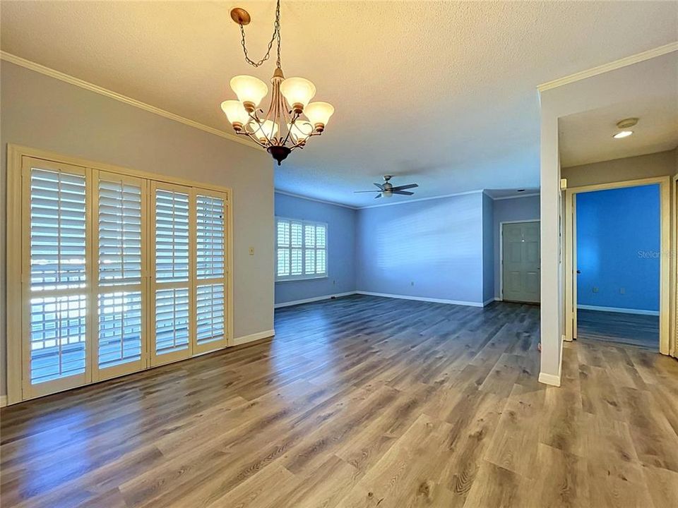 En Venta: $205,000 (2 camas, 2 baños, 1122 Pies cuadrados)