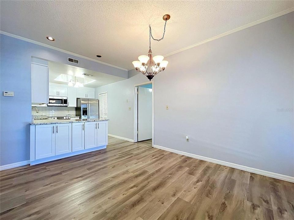 En Venta: $205,000 (2 camas, 2 baños, 1122 Pies cuadrados)