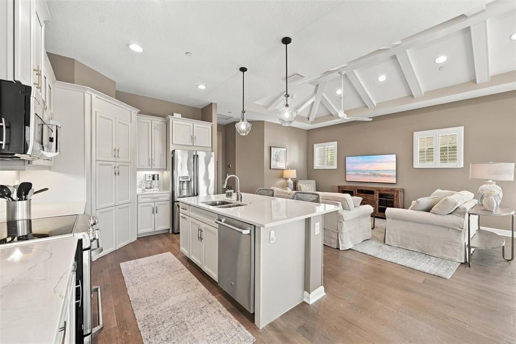 For Sale: $849,000 (2 beds, 2 baths, 1994 Square Feet)
