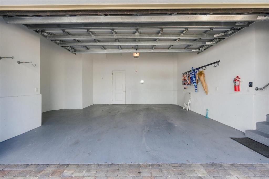 For Sale: $849,000 (2 beds, 2 baths, 1994 Square Feet)