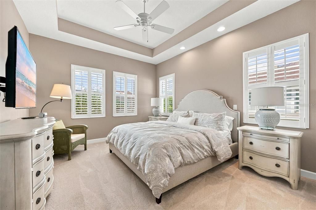 For Sale: $849,000 (2 beds, 2 baths, 1994 Square Feet)