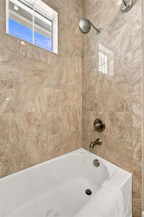 For Sale: $849,000 (2 beds, 2 baths, 1994 Square Feet)