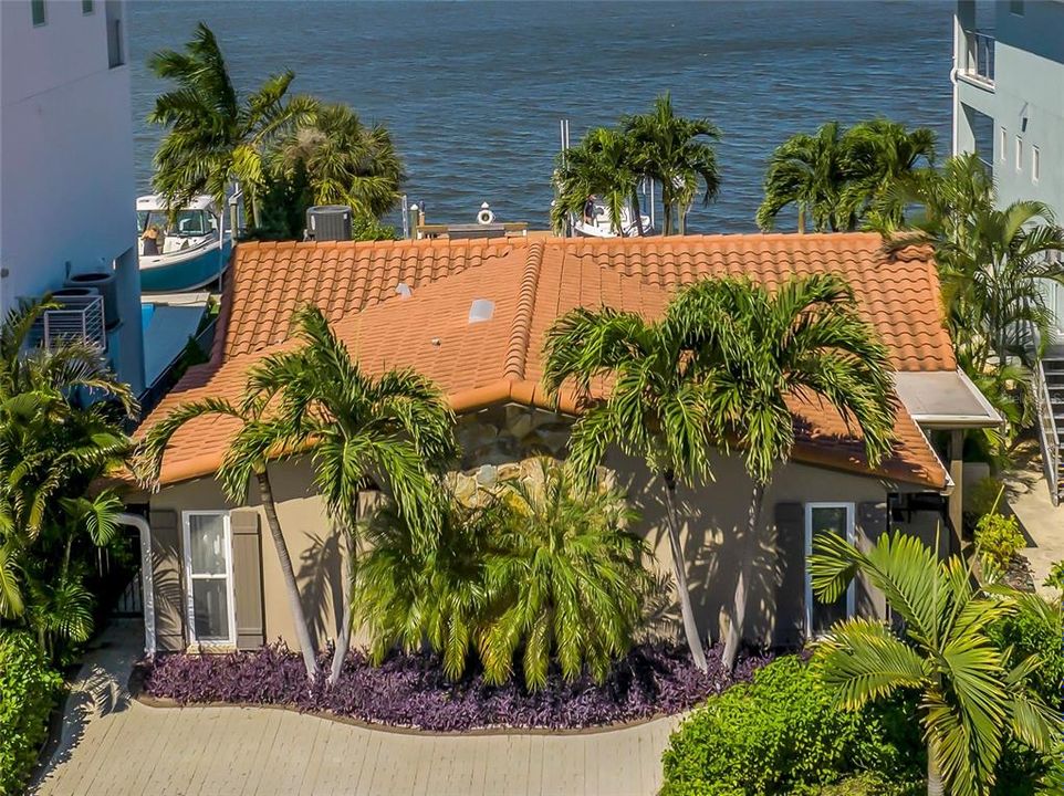 На продажу: $995,000 (3 спален, 2 ванн, 1919 Квадратных фут)