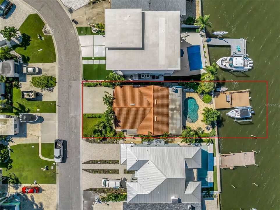 На продажу: $995,000 (3 спален, 2 ванн, 1919 Квадратных фут)