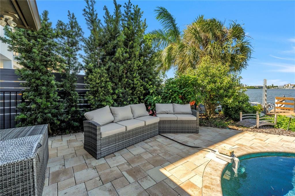 На продажу: $995,000 (3 спален, 2 ванн, 1919 Квадратных фут)