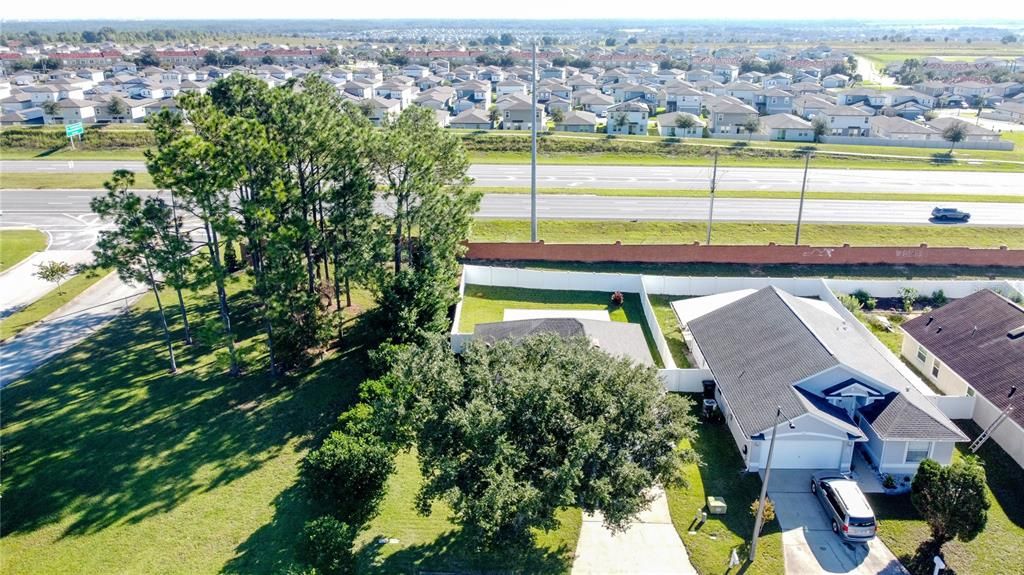 En Venta: $288,000 (3 camas, 2 baños, 1266 Pies cuadrados)