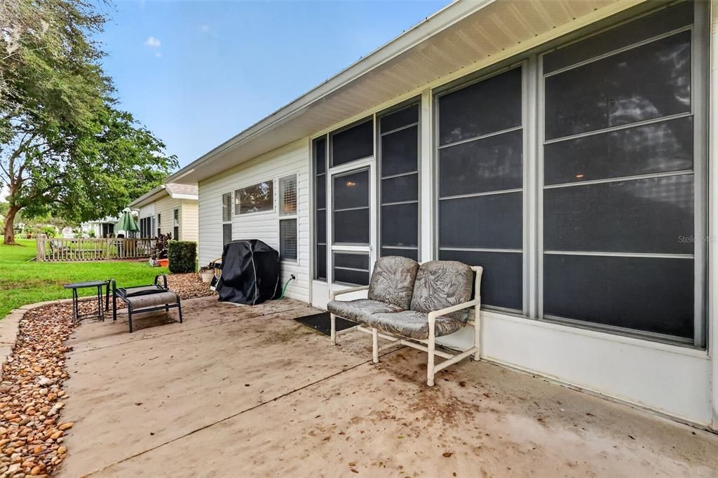 For Sale: $275,000 (3 beds, 2 baths, 1545 Square Feet)