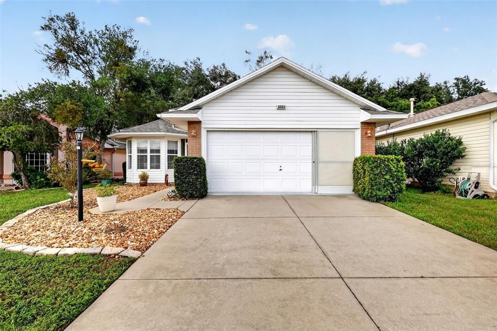 For Sale: $275,000 (3 beds, 2 baths, 1545 Square Feet)