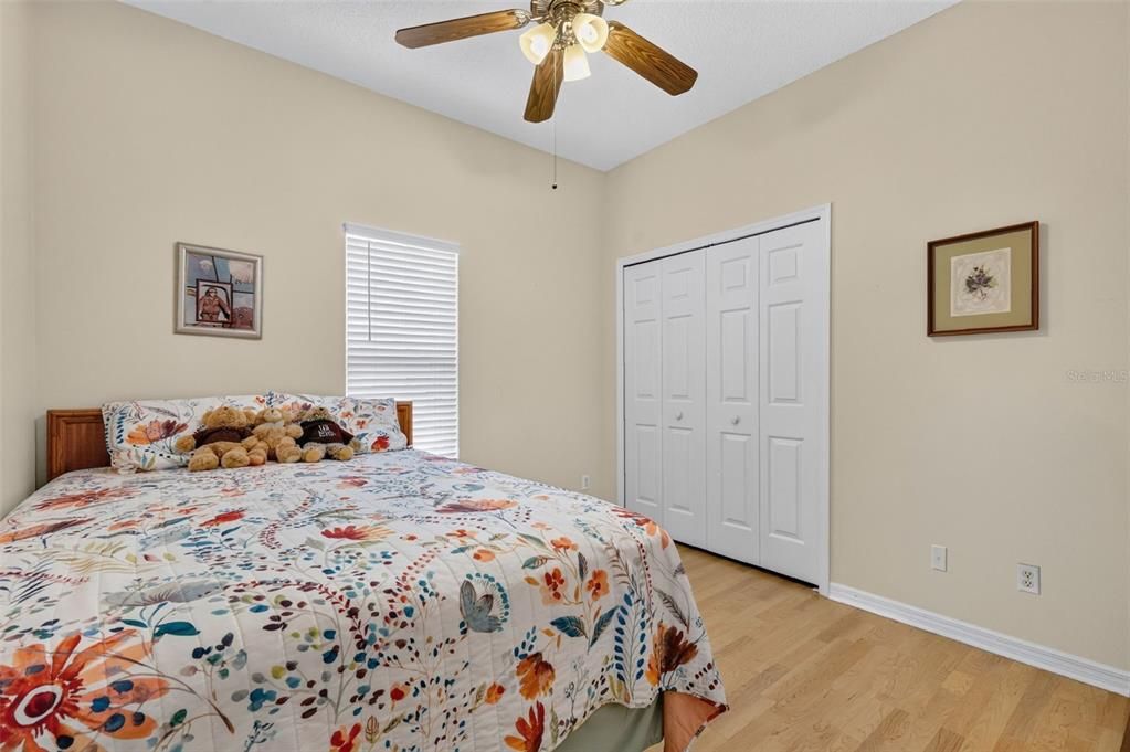 For Sale: $275,000 (3 beds, 2 baths, 1545 Square Feet)