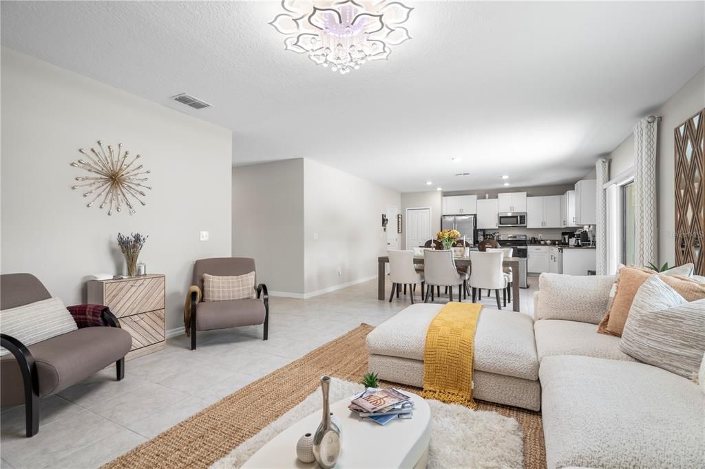 В аренду: $3,500 (4 спален, 2 ванн, 2635 Квадратных фут)