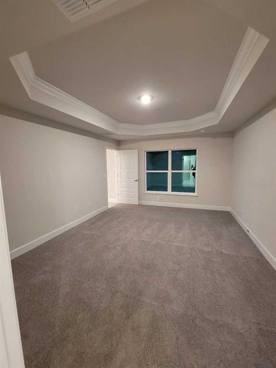 For Sale: $348,050 (4 beds, 3 baths, 2115 Square Feet)