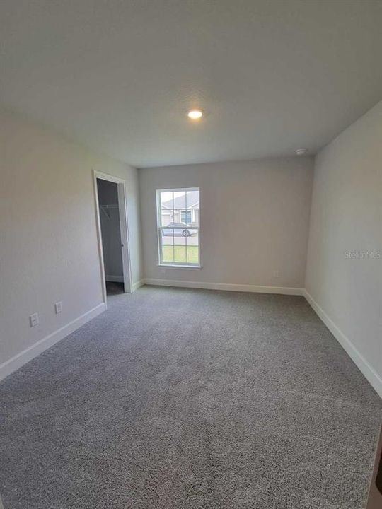 For Sale: $348,050 (4 beds, 3 baths, 2115 Square Feet)